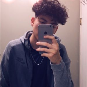 Meet your Posher, Isaac